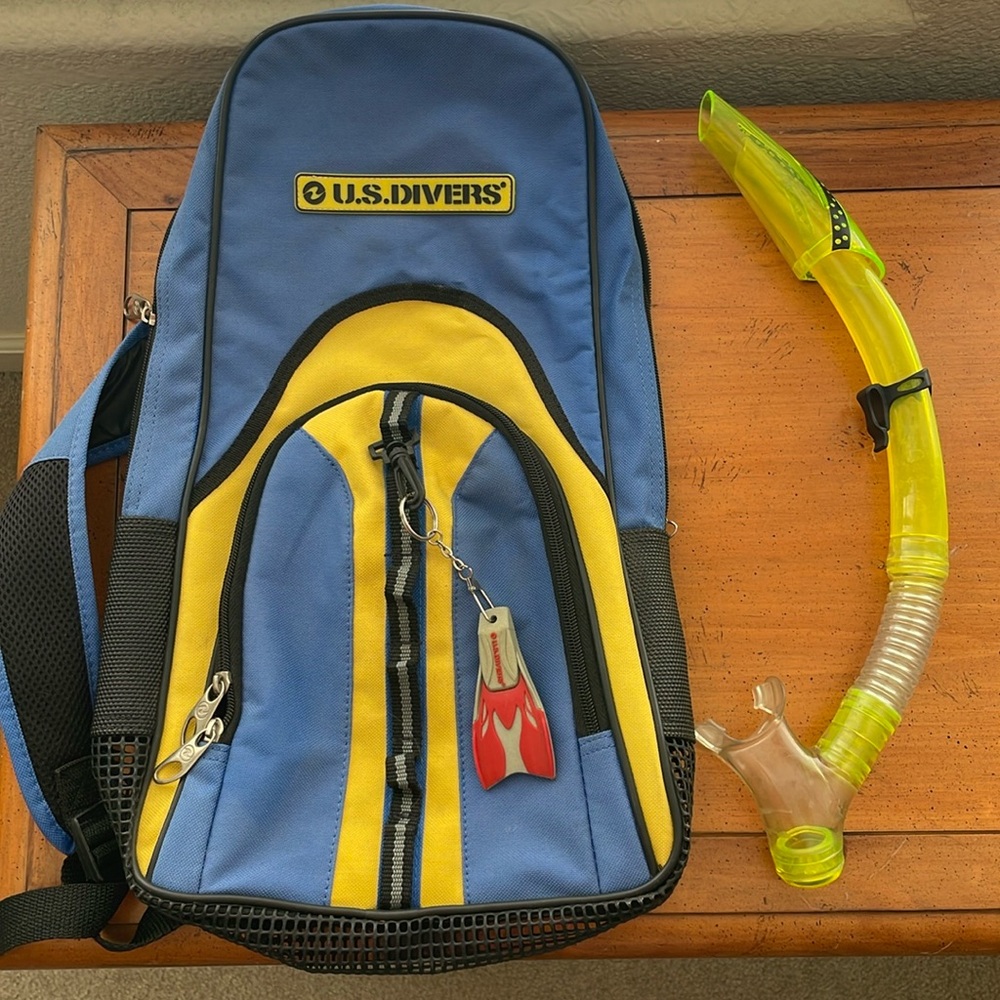 USDivers backpack and snorkel